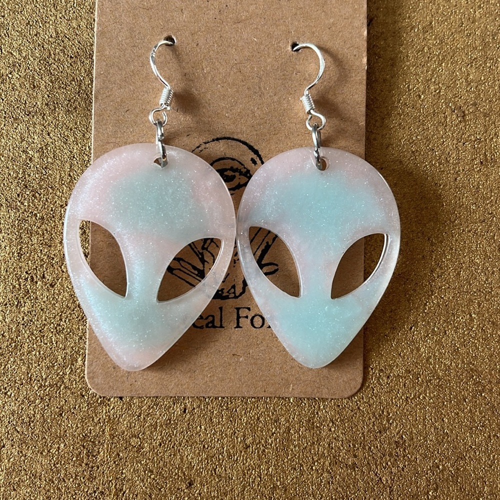 Blue and pink shimmer alien dangle earrings - Picture 2 of 5